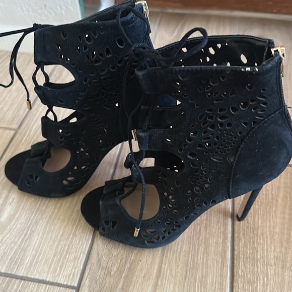 Steve Madden Shoes - Cutout Heels​​​​​​​​​​​​